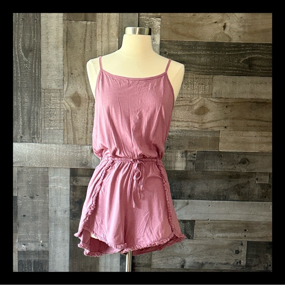 Lulu’s violet purple romper small Softgirl resortwear festival boho California